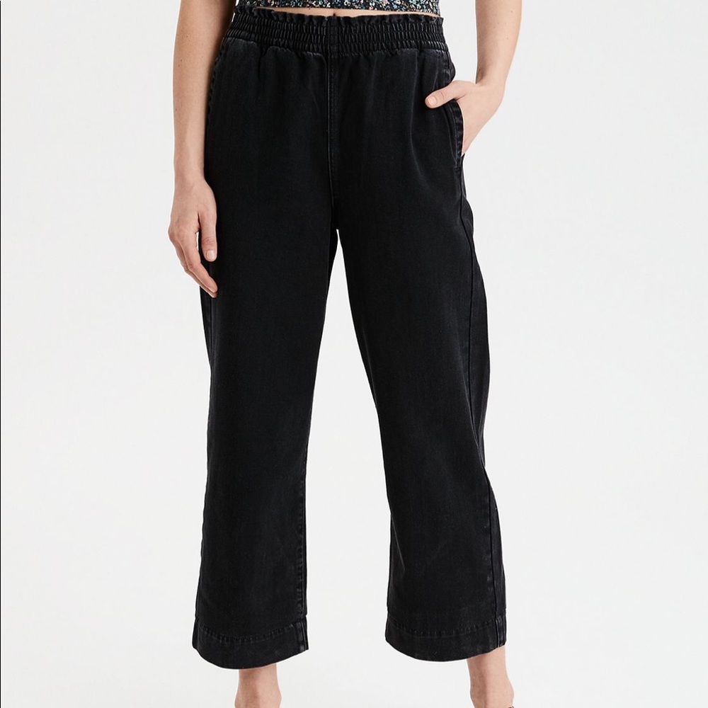 American Eagle wide leg crop jean